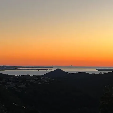 Avec Piscine, Parc Naturel Esterel, Nature, 15 Min De Mandelieu Fréjus