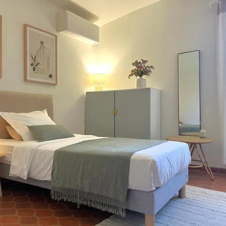 Avec Piscine, Parc Naturel Esterel, Nature, 15 Min De Mandelieu Fréjus