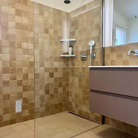 Avec Piscine, Parc Naturel Esterel, Nature, 15 Min De Mandelieu *